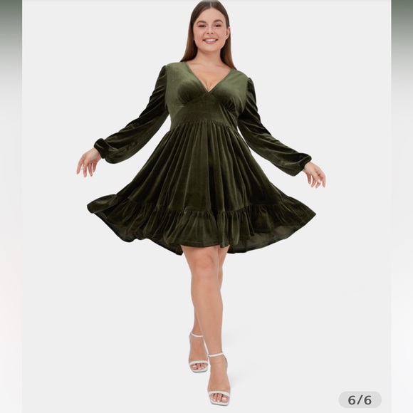 HALARA Dresses & Skirts - Halara Plus Size Mini Dress